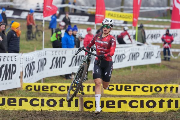 carlotta-borello,-terza-frazionista-del-team-cingolani-photo-giorgio-de-negriB5A7EEFA-5C43-5B0A-2527-F1B2870128DB.jpg