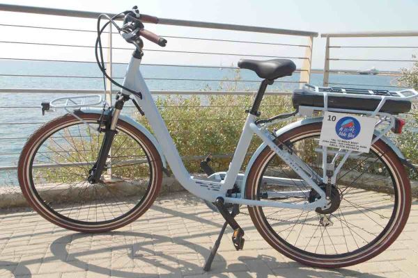 marina-di-aregai-nolo-biciDEA43E43-556E-0C56-64B1-41D85AA79A41.jpg
