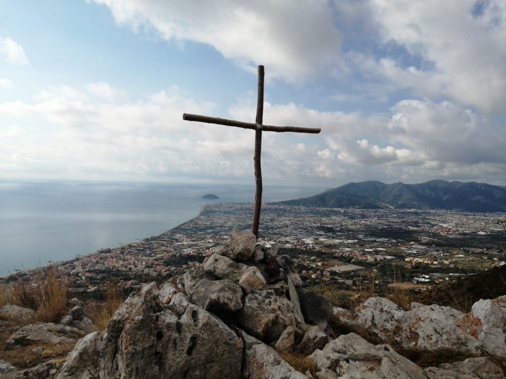 croce monte piccaro