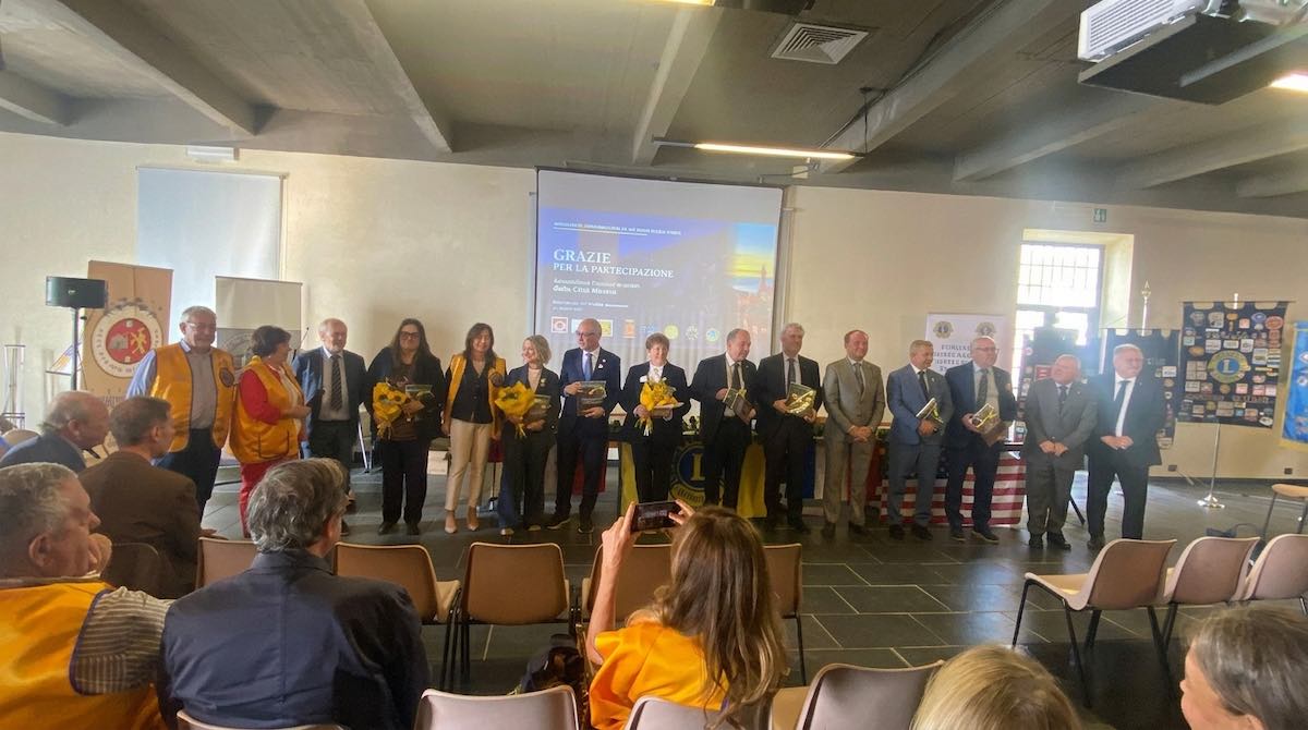 convegno città murate a ventimiglia  la foto finale