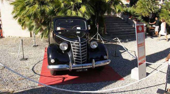 museo del clowm auto di grock 