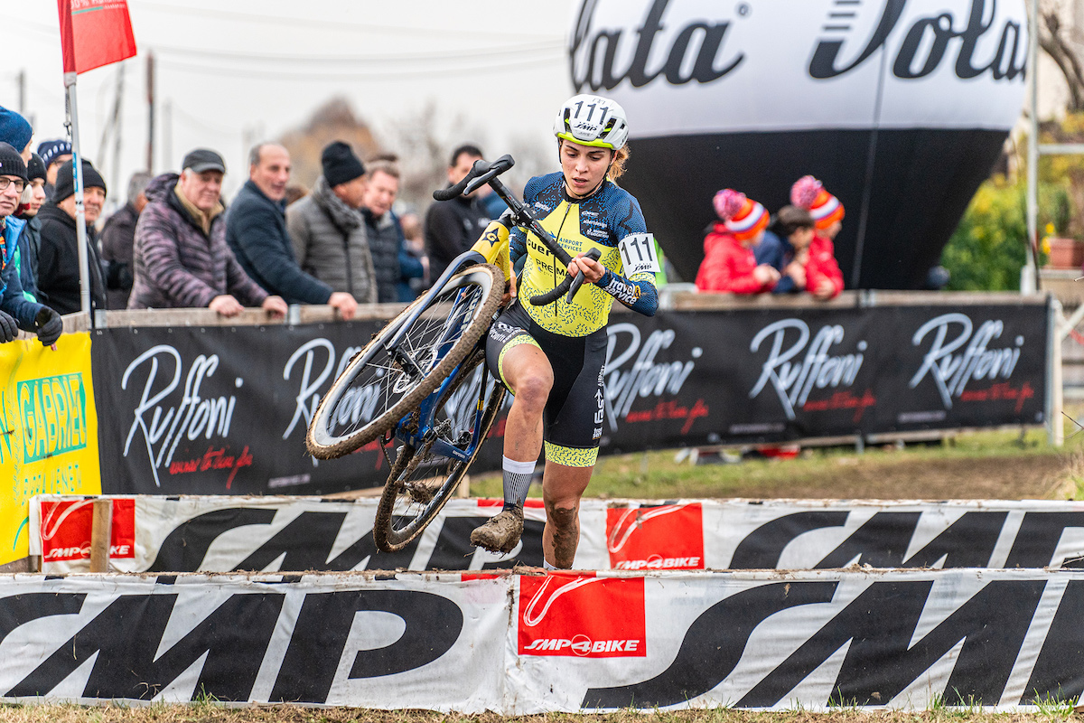 primo piano di SARA CASASOLA agli ostacoli 