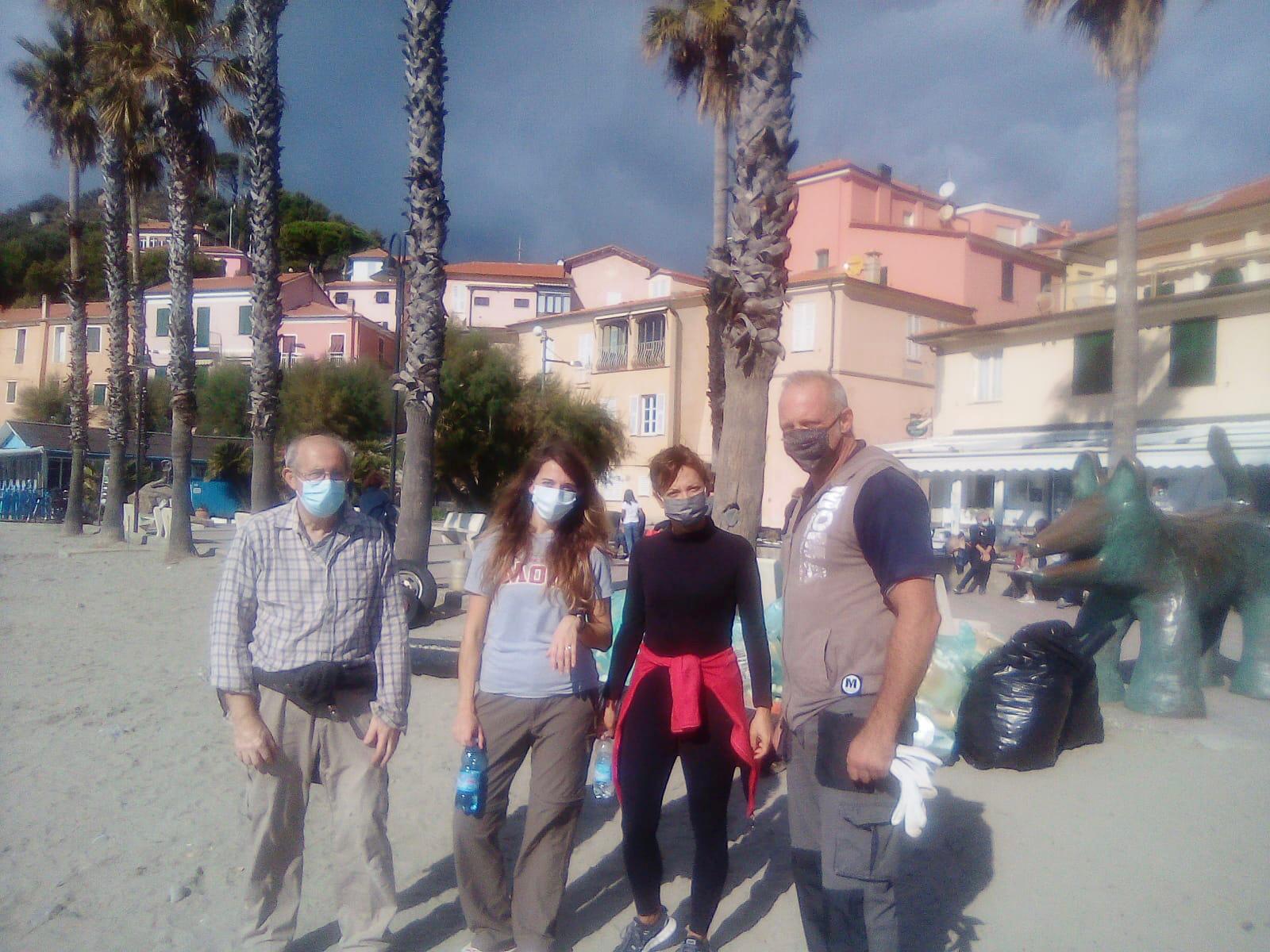 pulizia spiagge i consiglieri comunali